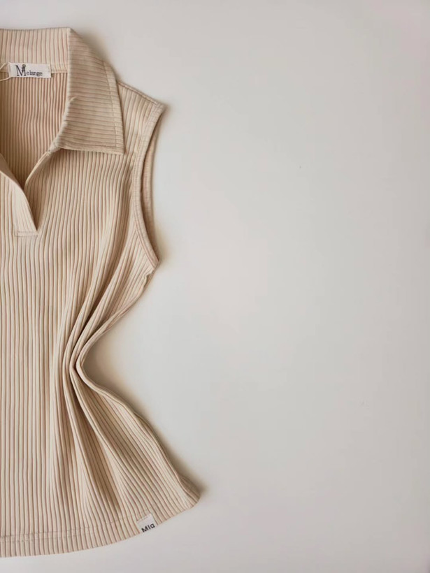تاپ یقه شکاری